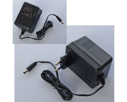 Зарядний пристрій M 3454-CHARGER універсальний, для електромобіля M 3454, 12V, 1500mA.