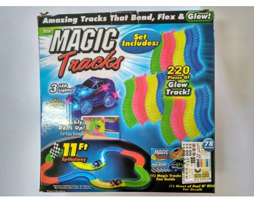 Автотрек "MAGIC Tracks" 220 деталей, світло - ФАКТОВИЙ ТОВАР Автотрек "MAGIC Tracks" 220 деталей, світло - ФАКТОВИЙ ТОВАР