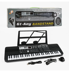Синтезатор MQ 6100, 61 клавіша, мікрофон, регулювання гучності, дисплей, мелодії, запис та відтворення звуків, працює від мережі та батарейок, USB-